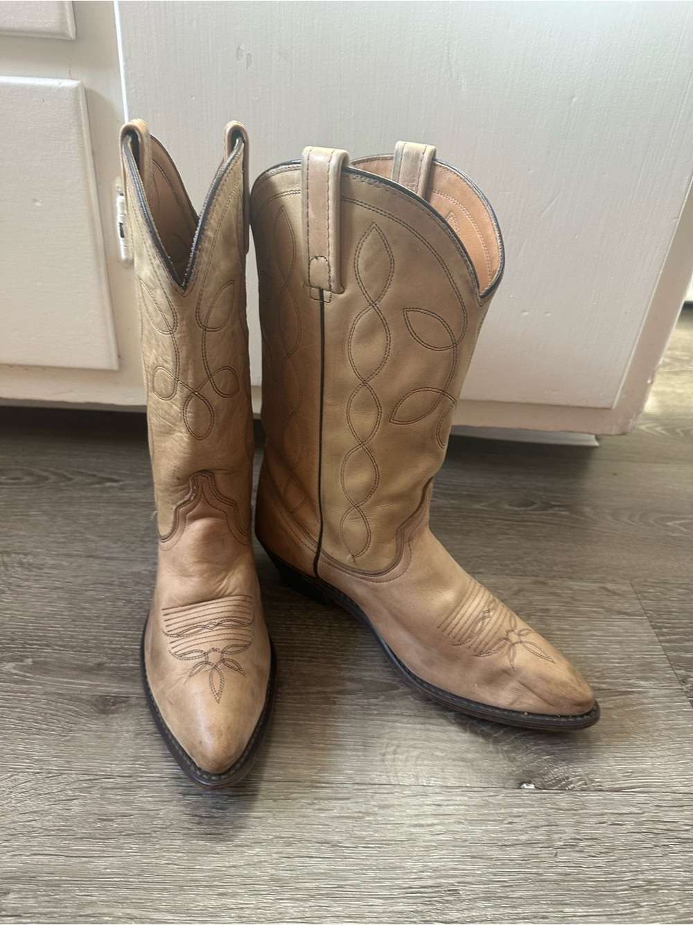 Women's Tan Leather Western Cowboy Boots